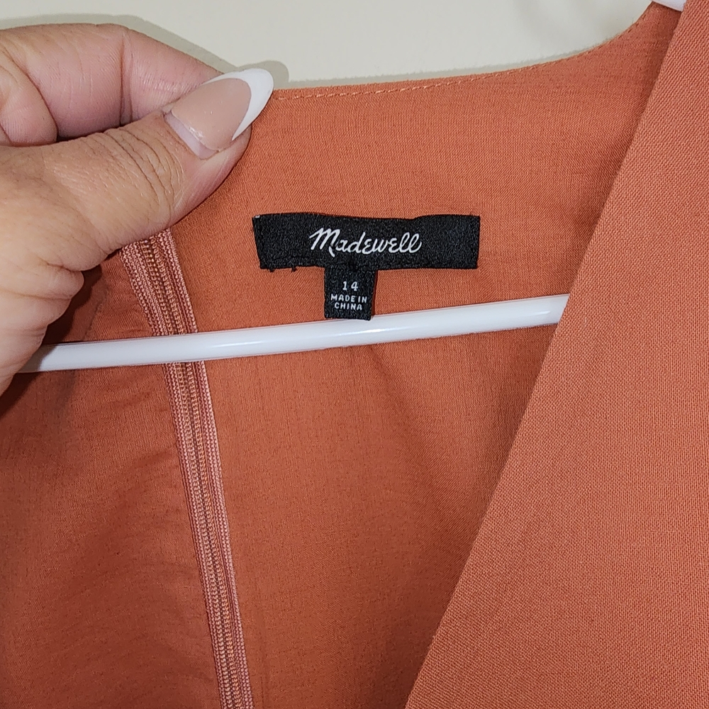 Madewell Crepe Cutout Midi Dress. - Picture 4 of 8